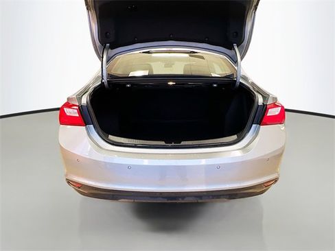 Used 2024 Chevrolet Malibu LT image 26