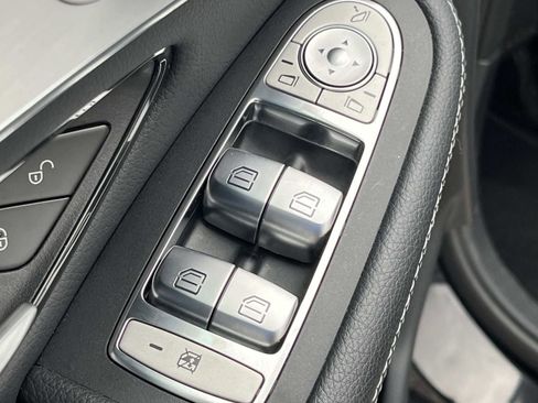 Certified 2022 Mercedes-Benz GLC 300 4MATIC image 18