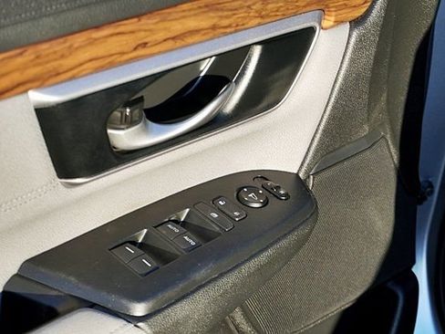 Used 2021 Honda CR-V EX image 33