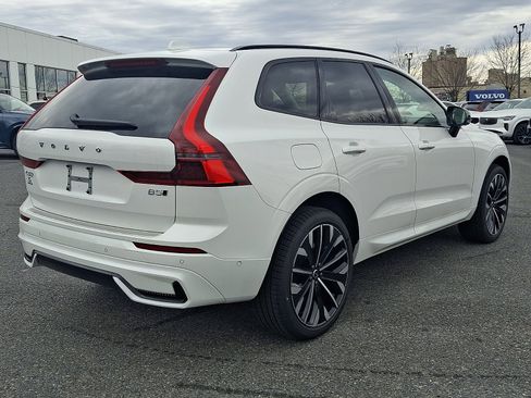 New 2026 Volvo XC60 B5 Ultra w/ Protection Package Premier AWD/4WD image 4