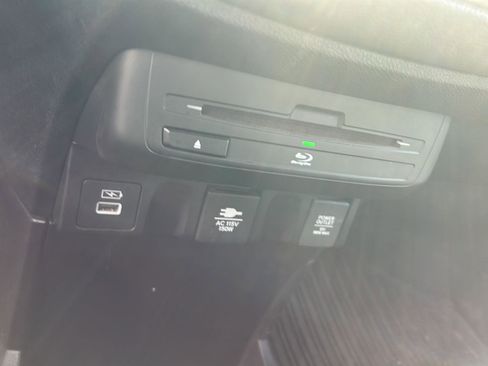 Used 2022 Honda Odyssey Elite image 15