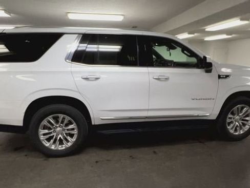 Certified 2023 GMC Yukon SLT image 9