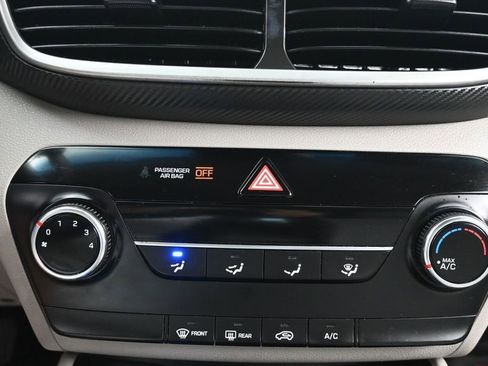 Used 2019 Hyundai Tucson SE FWD image 32