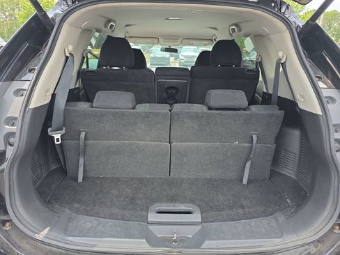 Used 2014 Nissan Rogue SV w/ SV Premium Package AWD/4WD image 28