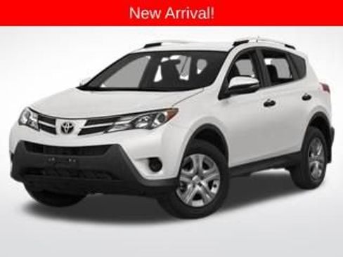 Used 2015 Toyota RAV4 XLE AWD/4WD image 1