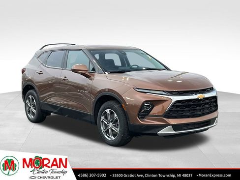 Certified 2023 Chevrolet Blazer LT w/ Driver Confidence Package image 8