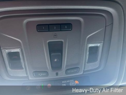 Used 2021 GMC Sierra 1500 Denali AWD/4WD image 32
