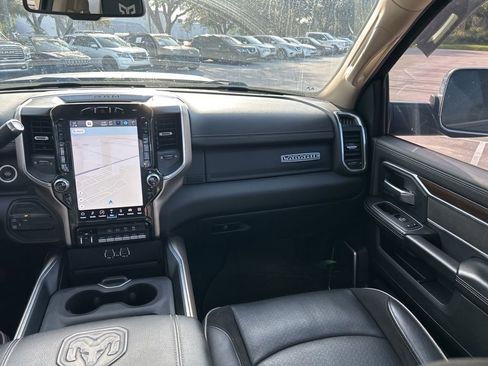 Used 2022 RAM 3500 Laramie image 13
