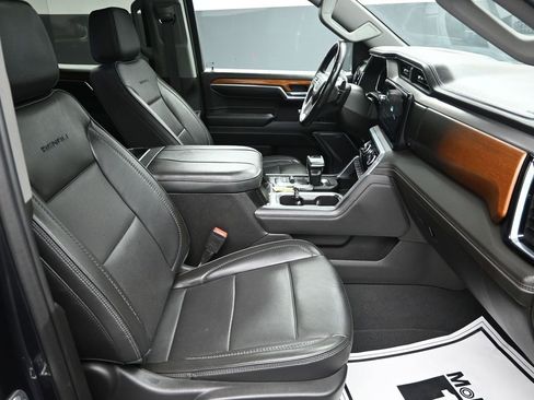 Used 2023 GMC Sierra 1500 Denali w/ Denali Reserve Package AWD/4WD image 40
