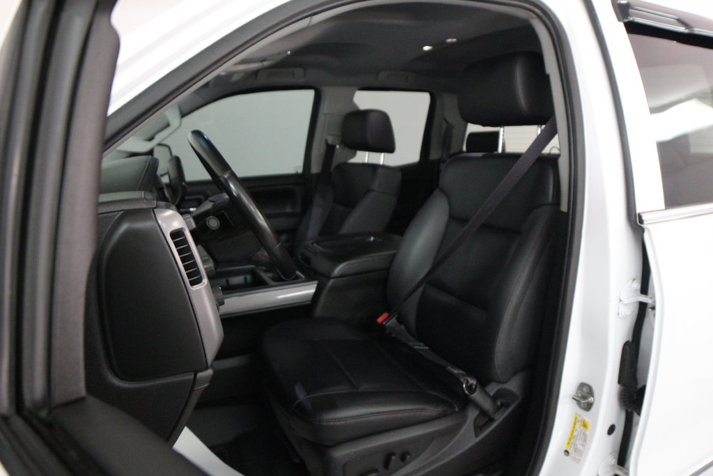 Used 2015 GMC Sierra 1500 SLT w/ All-Terrain Package AWD/4WD image 42