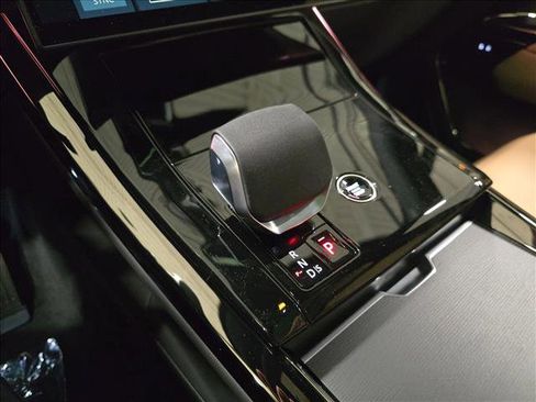 New 2026 Land Rover Range Rover Sport SE image 26