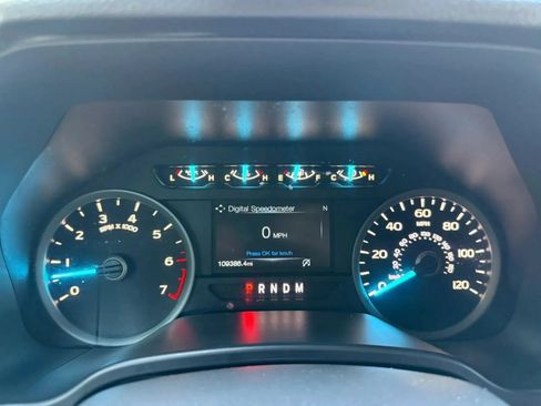 Used 2019 Ford F150 XLT w/ Equipment Group 302A Luxury AWD/4WD image 40