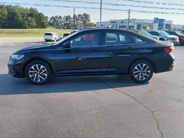 Used 2024 Volkswagen Jetta S FWD image 6