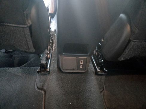 Used 2025 Buick Encore GX Preferred image 31