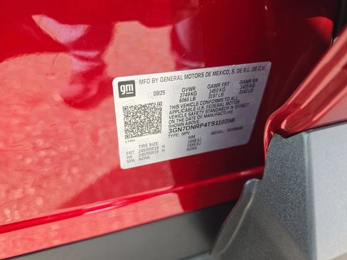 New 2026 Chevrolet Equinox EV LT FWD image 37
