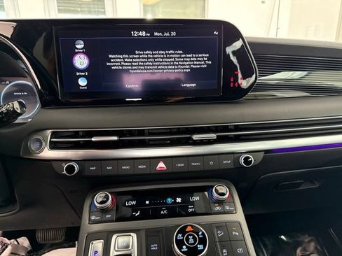 Used 2024 Hyundai Palisade Calligraphy AWD/4WD image 24