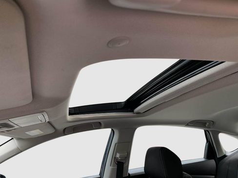 Certified 2024 Honda Accord EX image 29