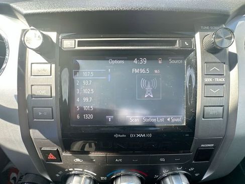 Used 2015 Toyota Tundra SR5 AWD/4WD image 18