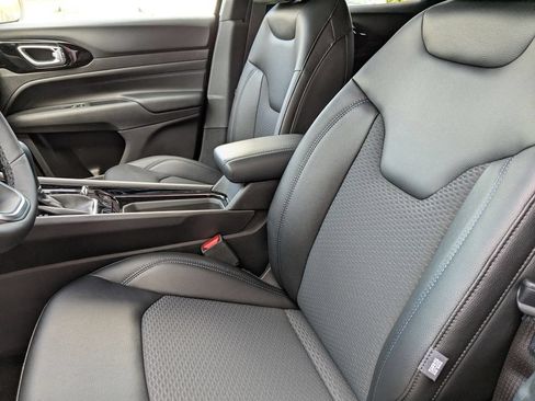New 2026 Jeep Compass Latitude AWD/4WD image 20