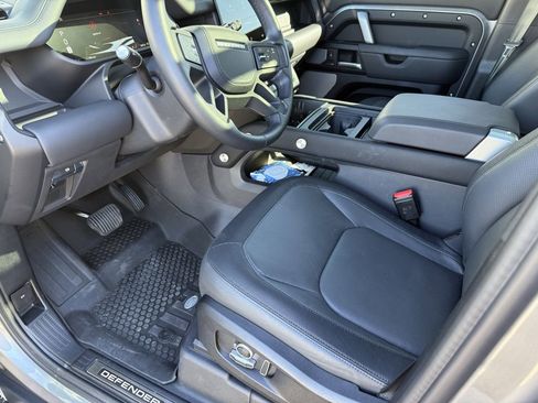 Used 2024 Land Rover Defender 130 Outbound image 24