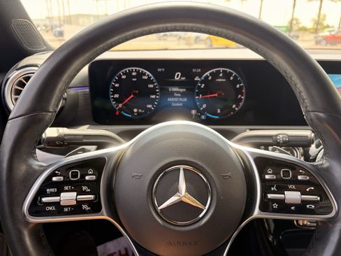 Used 2023 Mercedes-Benz CLA 250 4MATIC image 29