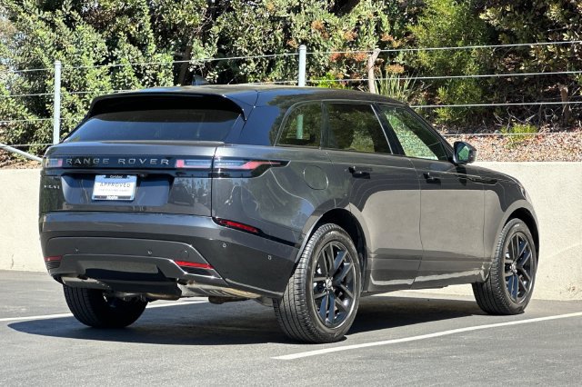 Used 2026 Land Rover Range Rover Velar Dynamic SE AWD/4WD image 5