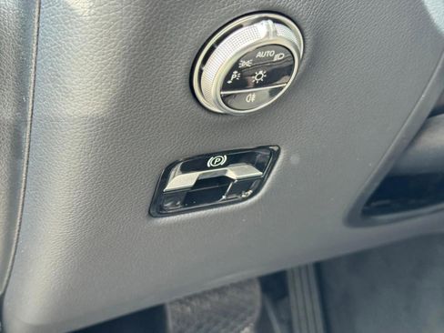 Certified 2025 Mercedes-Benz GLC 350e 4MATIC image 26