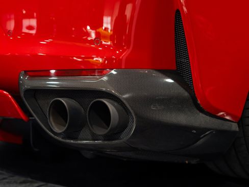 Used 2019 Ferrari 812 Superfast RWD image 12