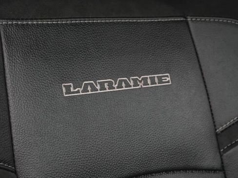 Used 2025 RAM 2500 Laramie AWD/4WD image 23
