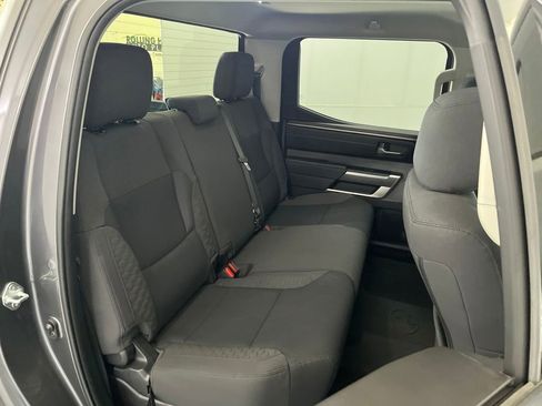 Used 2023 Toyota Tundra SR5 w/ SR5 Convenience Package AWD/4WD image 15