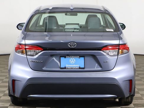 Used 2022 Toyota Corolla LE FWD image 9