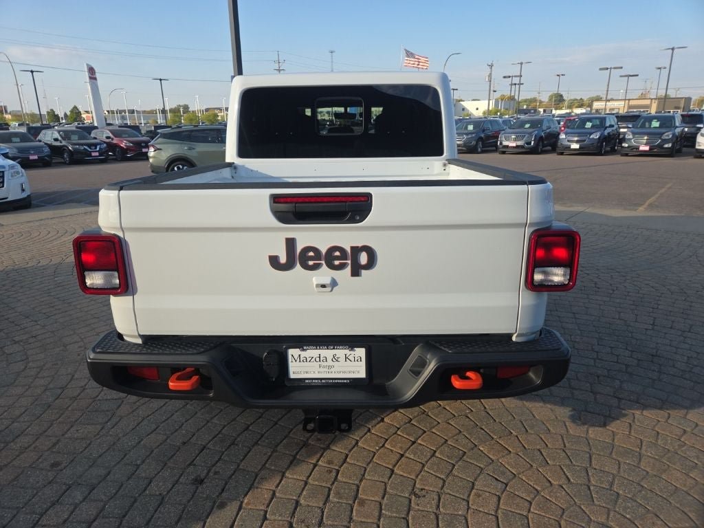Used 2022 Jeep Gladiator Mojave w/ Cold Weather Group AWD/4WD image 6