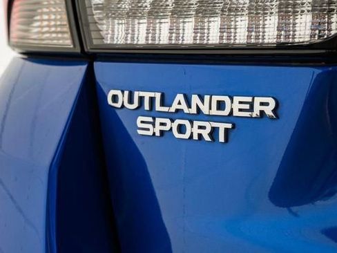 Used 2022 Mitsubishi Outlander Sport SE image 8