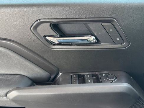 New 2025 GMC Canyon Elevation w/ Convenience Package image 12