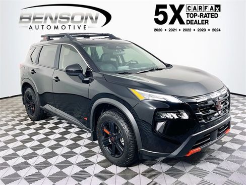 Used 2025 Nissan Rogue Rock Creek image 1