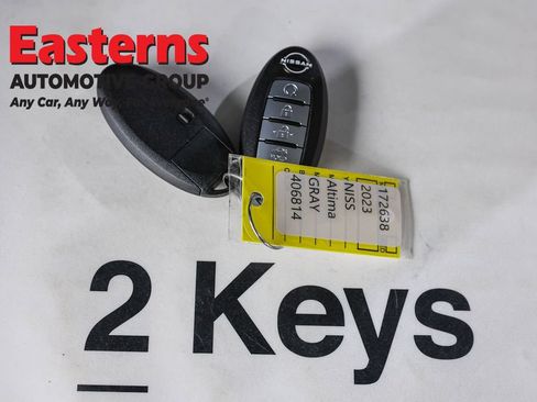 Used 2023 Nissan Altima 2.5 SL AWD/4WD image 25