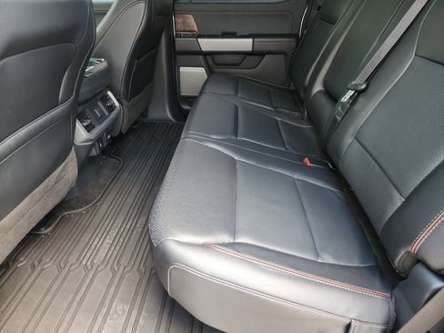 Used 2022 Ford F150 Lariat AWD/4WD image 32