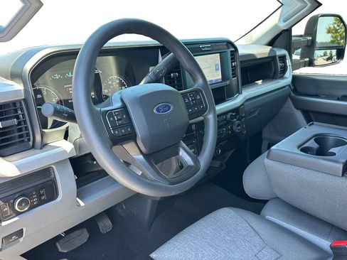 Used 2025 Ford F250 XL w/ STX Appearance Package AWD/4WD image 13