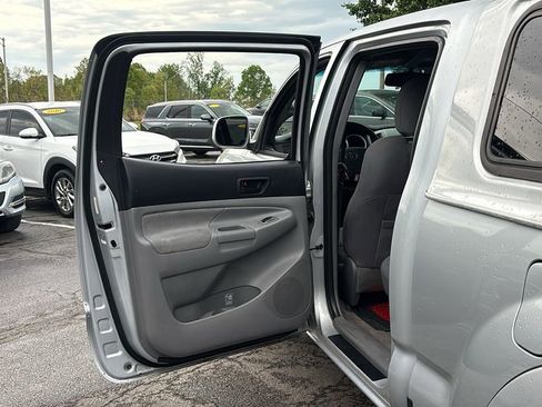 Used 2009 Toyota Tacoma 4x4 Double Cab image 26
