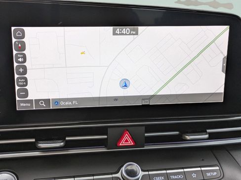 Used 2025 Hyundai Elantra SEL FWD image 18