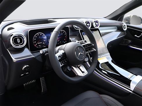 New 2025 Mercedes-Benz GLC 43 AMG 4MATIC image 20