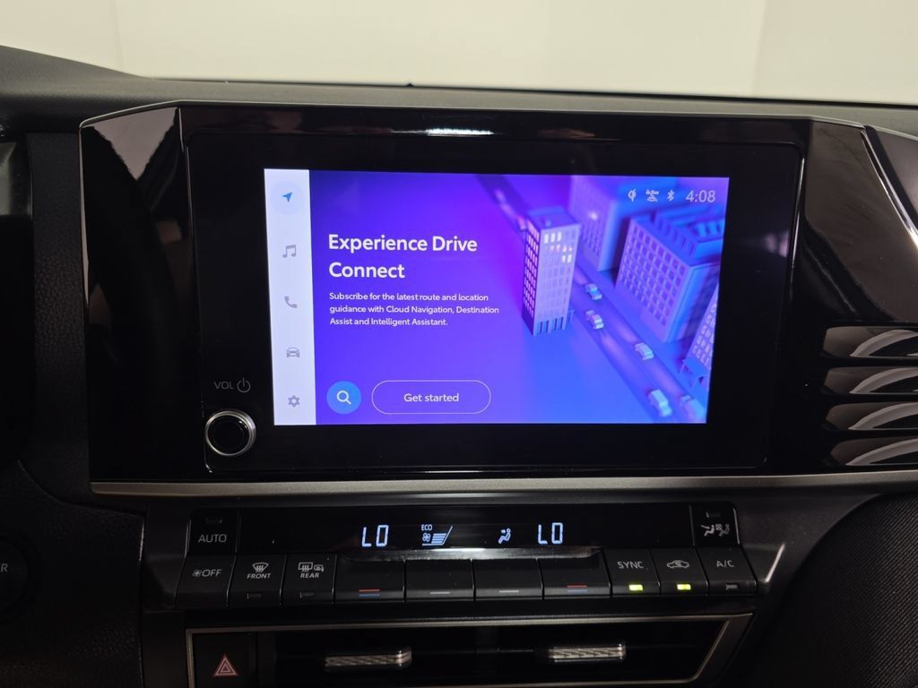 Used 2025 Toyota Camry LE FWD image 18