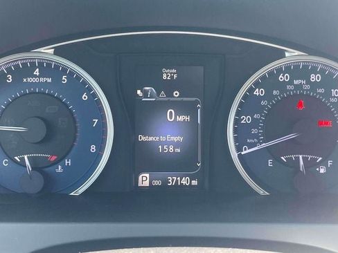 Used 2017 Toyota Camry LE FWD image 29