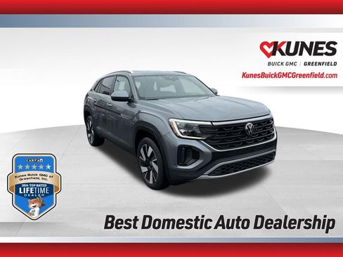 Used 2025 Volkswagen Atlas Cross Sport SE image 1