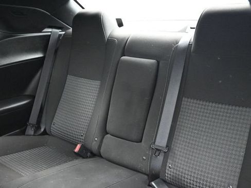Used 2023 Dodge Challenger GT RWD image 5