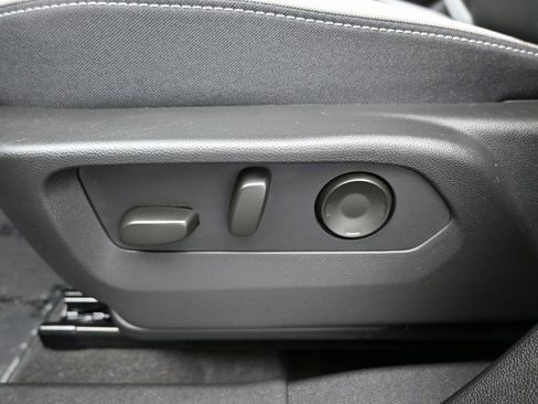 Used 2025 Buick Envision Sport Touring AWD/4WD image 10