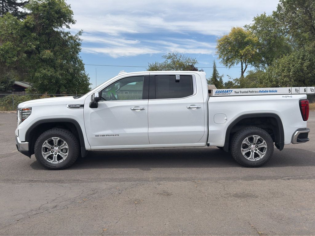 Used 2025 GMC Sierra 1500 SLT AWD/4WD image 22
