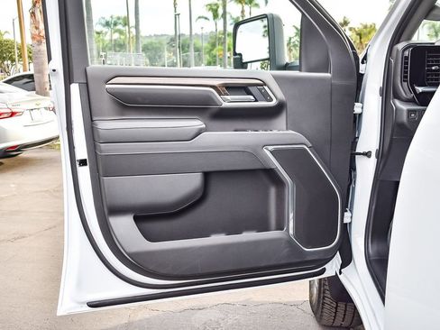 New 2026 Chevrolet Silverado 2500 LT w/ Safety Package AWD/4WD image 23