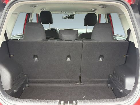 Used 2025 Kia Soul LX w/ LX Technology Package FWD image 23