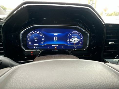 Used 2024 Chevrolet Silverado 1500 LT Trail Boss w/ Convenience Package II image 28